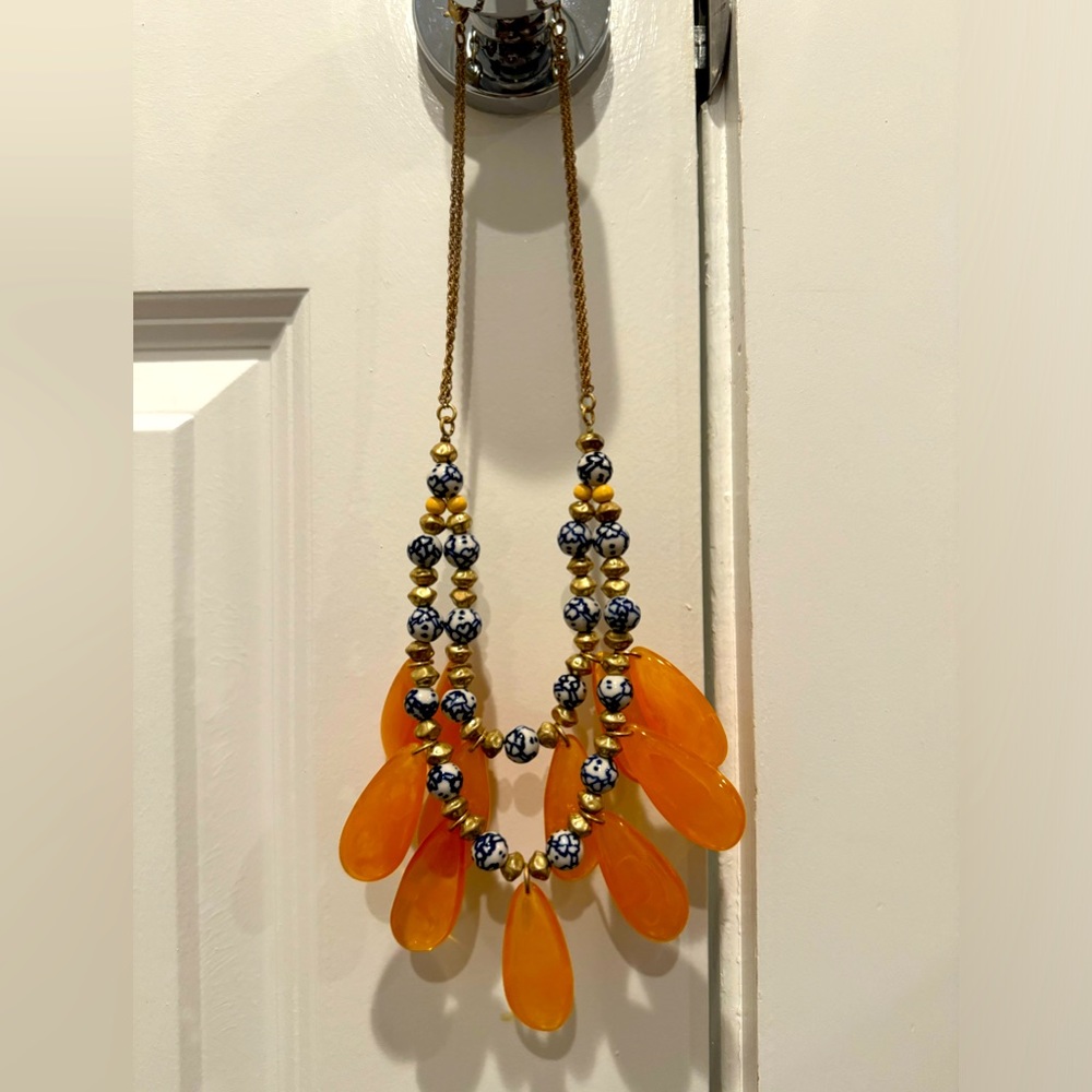 Anthropologie statement necklace - excellent condition!
